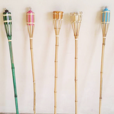 Yard Garden Outdoor Bamboo Tiki Torch مع علبة زيت بديلة قابلة لإعادة الملء