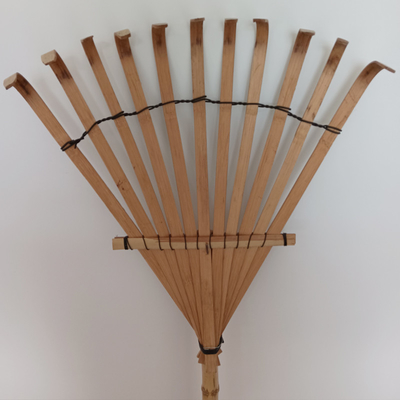 11 Tine 145cm الخيزران أشعل النار اليدوية Rustless حديقة الخليعون Harrow